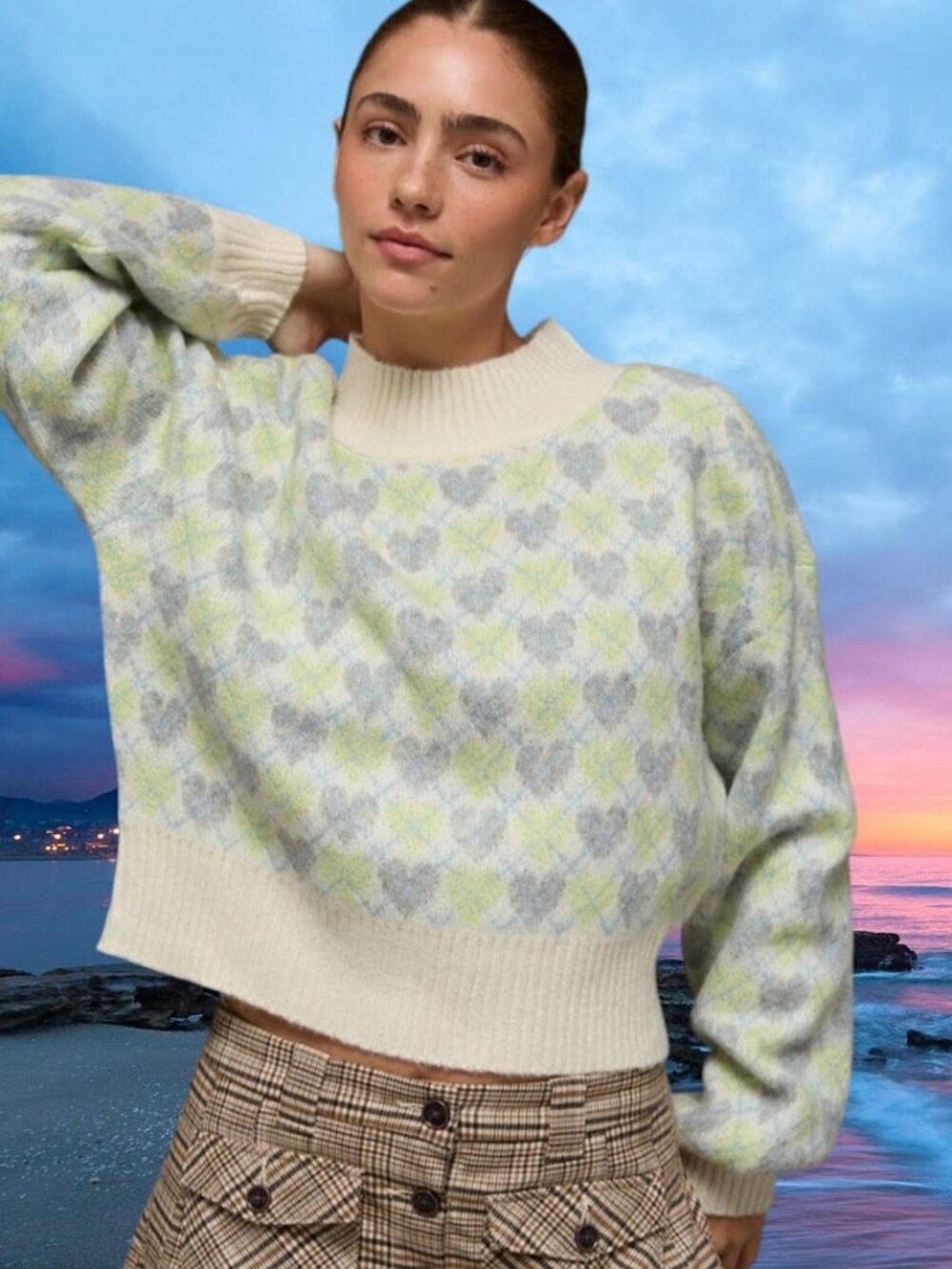 NEW!!! AMERICAN EAGLE NEON YELLOW SUPER SOFT SWEATER - SIZE XL